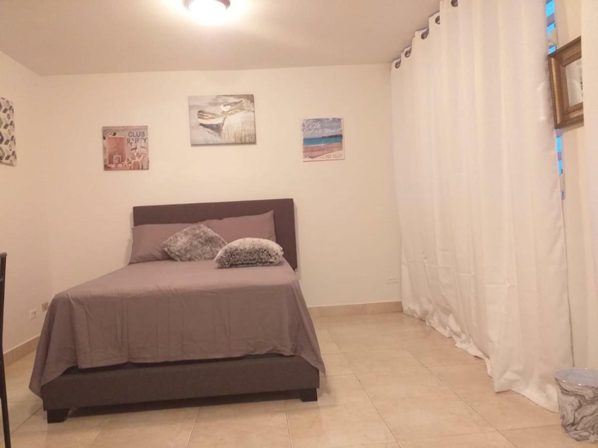 Beach Front Apt 4 At Isla Verde Tower Apartment San Juan Exterior foto