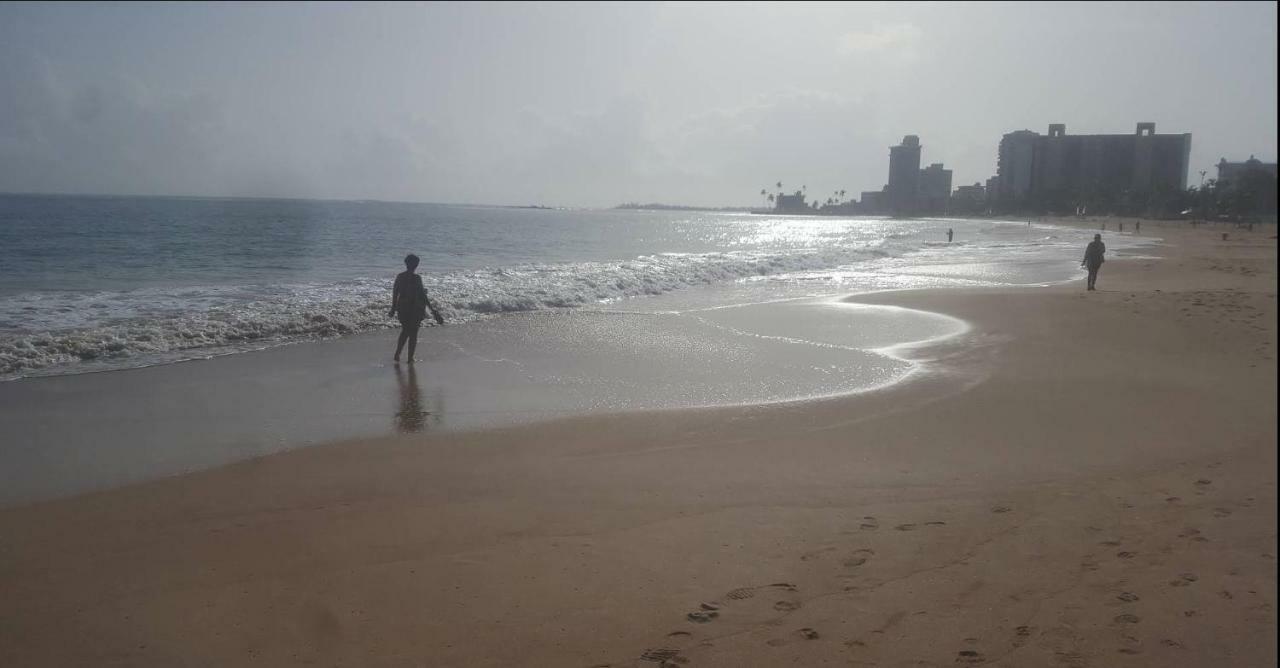 Beach Front Apt 4 At Isla Verde Tower Apartment San Juan Exterior foto